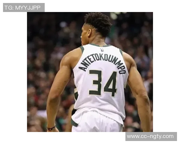 字母哥盛赞詹姆斯称其为所有运动员的榜样与自己最敬仰的球员之一