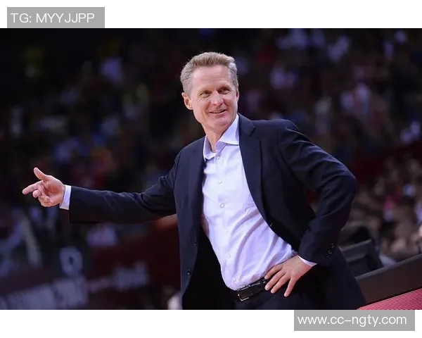 科尔谈82场赛季挑战强调教练需把握时机激励球员